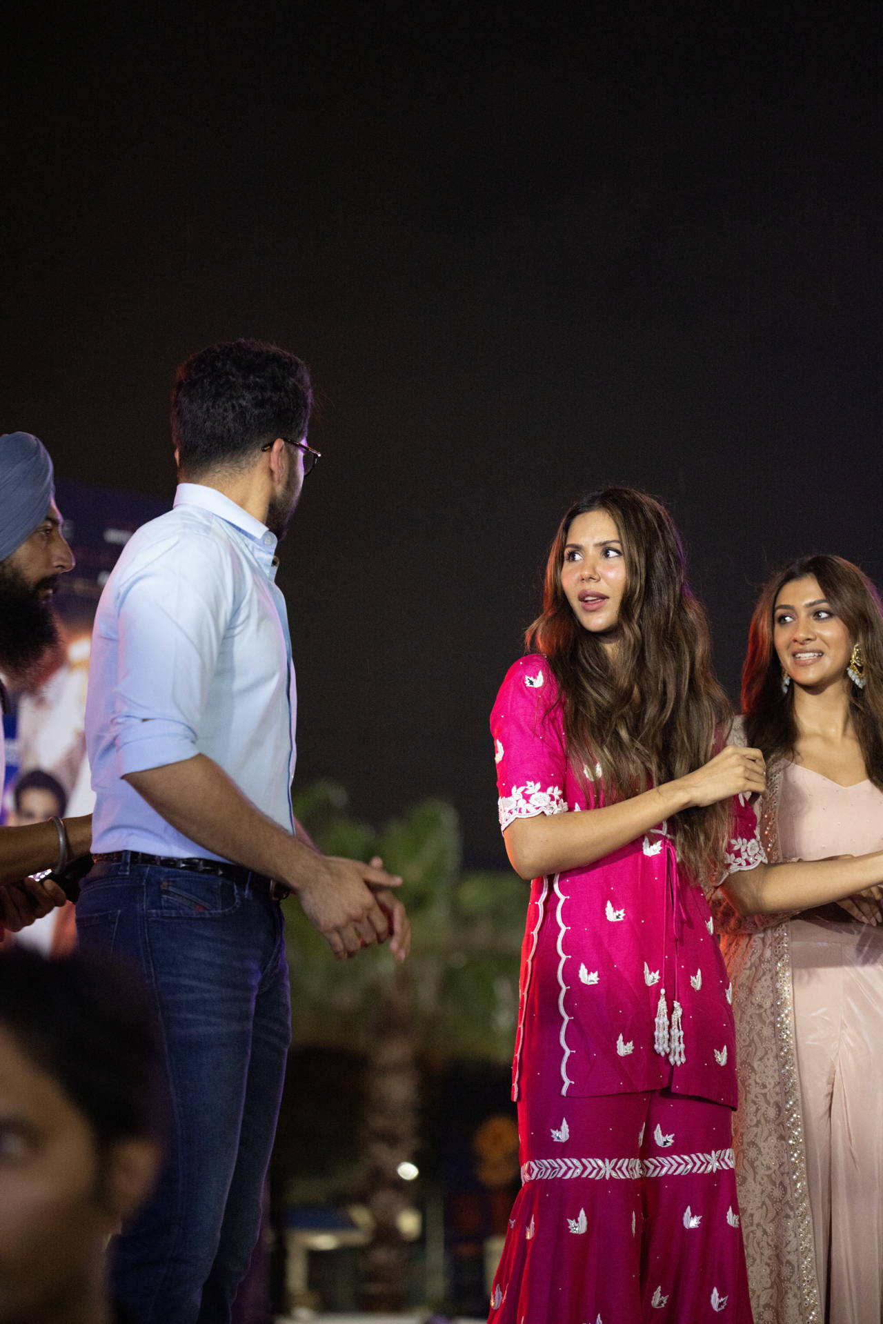 Sonam Bajwa, Fazilpuria, Navv Inder and others join the delightful musical night at Pacific Mall Tagore Garden