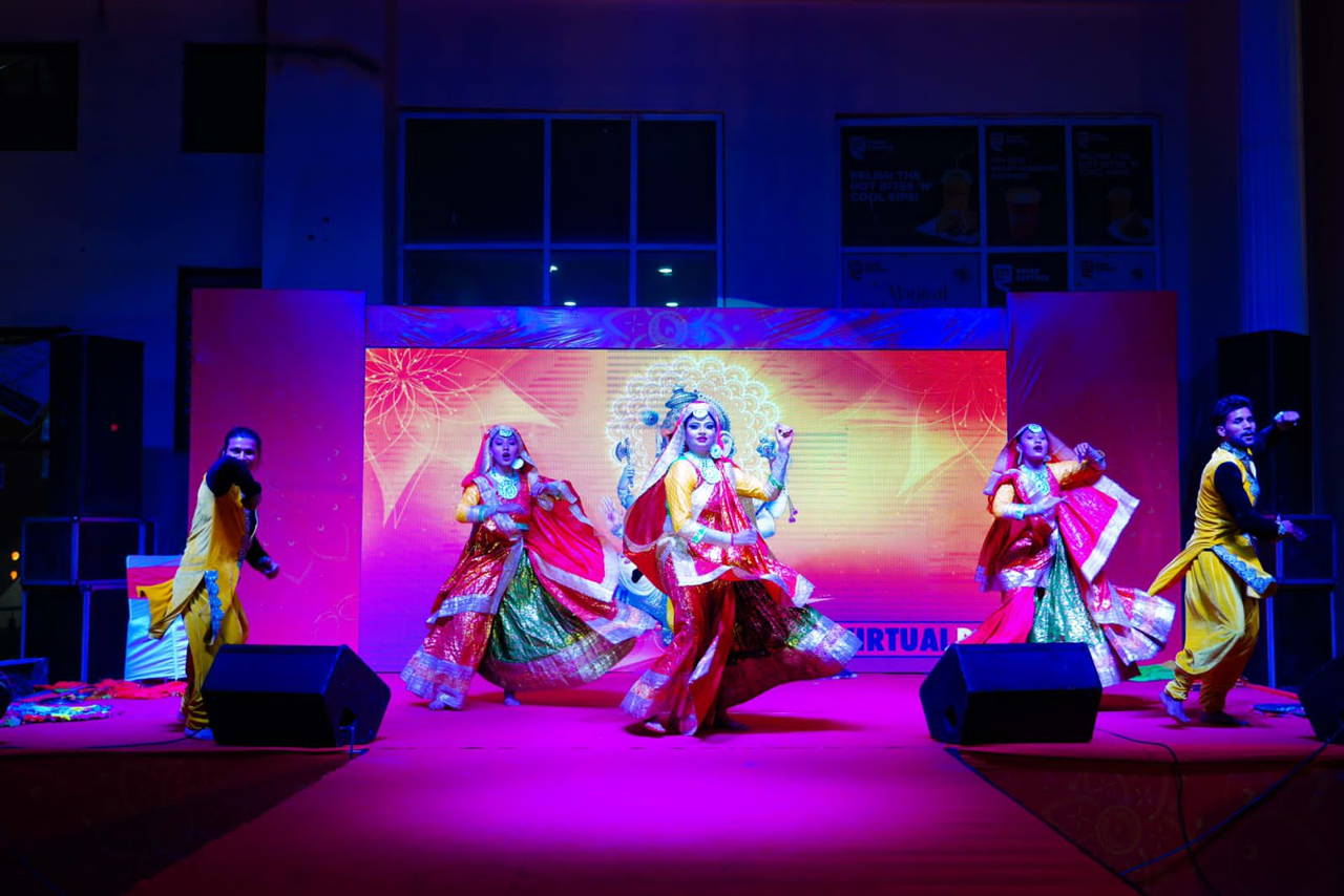 Spectrum Metro hosts 2 day Diwali Utsav with multi-cuisine Food Fiesta