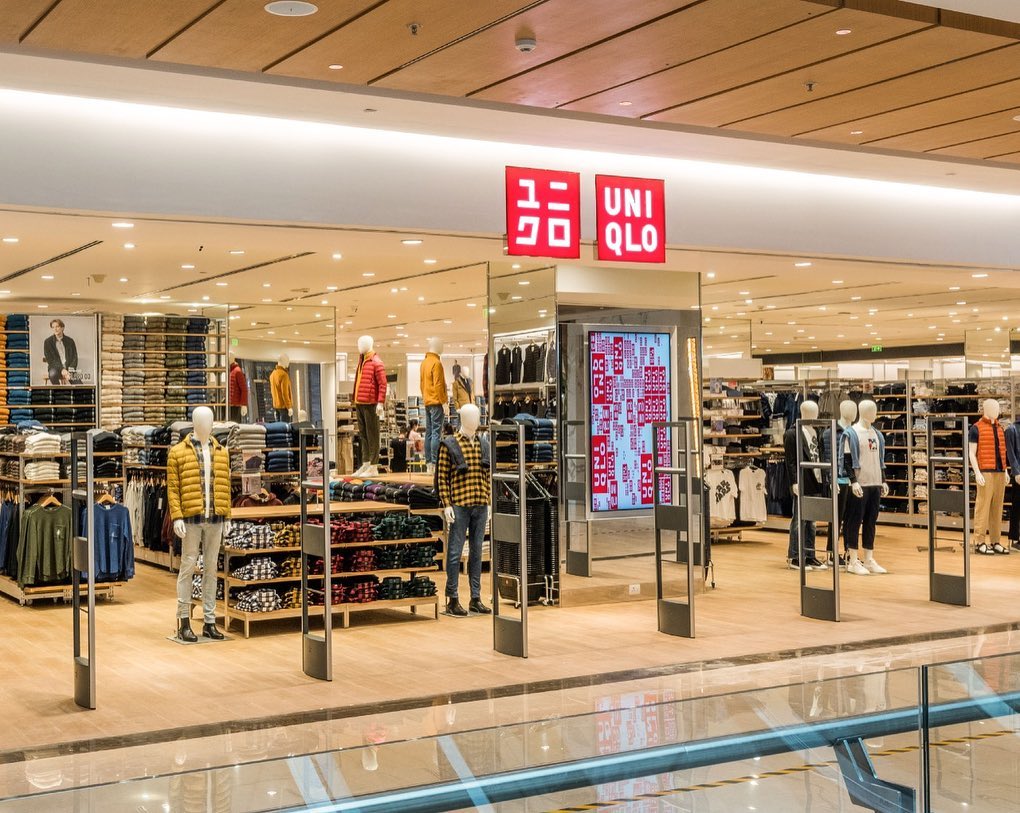 uniqlo-vegas-mall-dwarka-delhi-ncr-mallsmarket